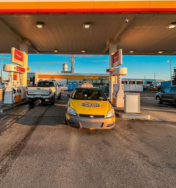 YQL Airport Taxi